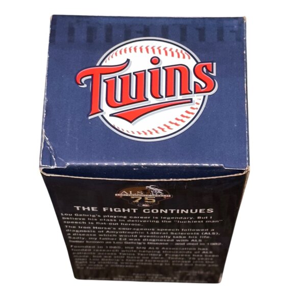 Lou Gehrig Limited Edition 75th Anniversary Bobblehead - Picture 12 of 12